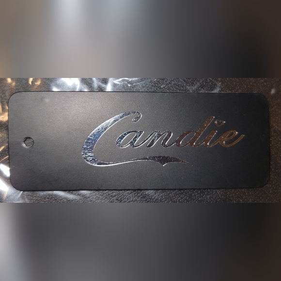 Black Crossbody - Picture 4 of 4